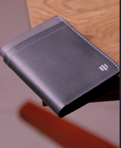 MagFlap Travel Wallet