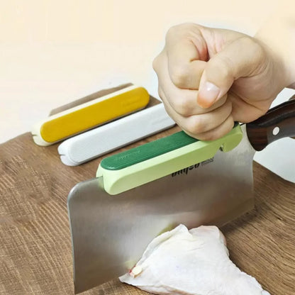 HAND GUARD FOR CUTTING VEGETABLES