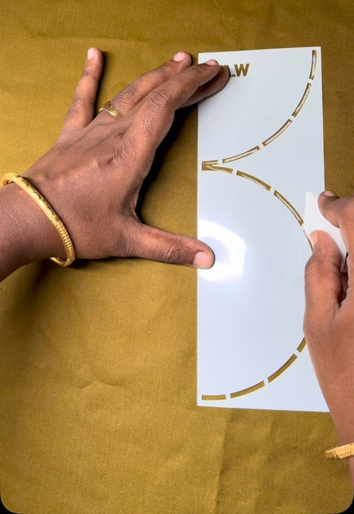 Neck Outline Set Pack of 2