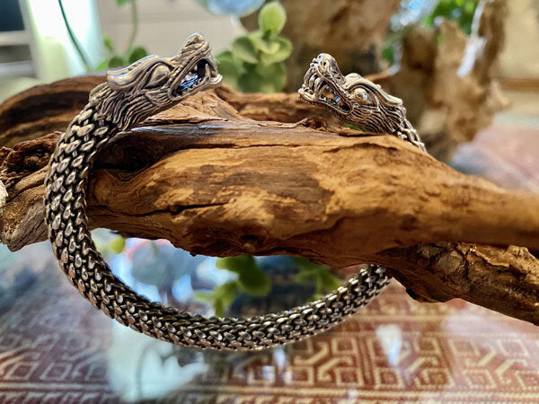 ORIGINAL SILVER MAJESTIC DRAGONS CUFF