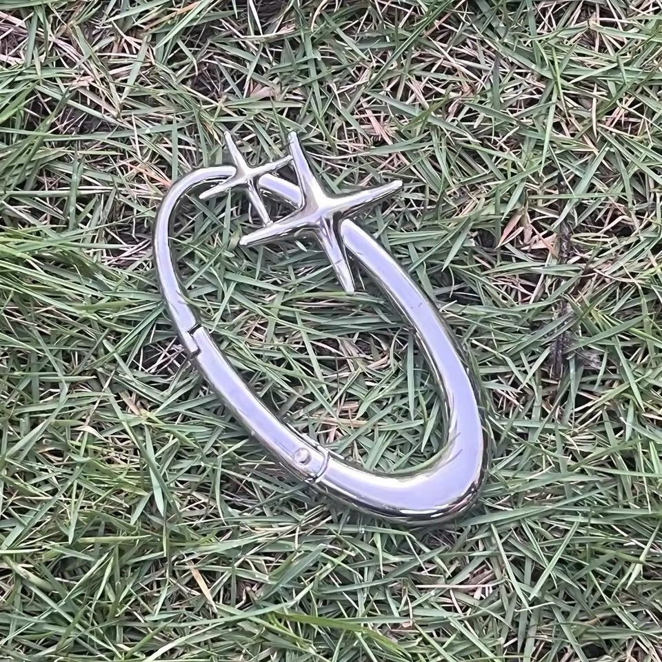 Star Sparkle Oval keychain